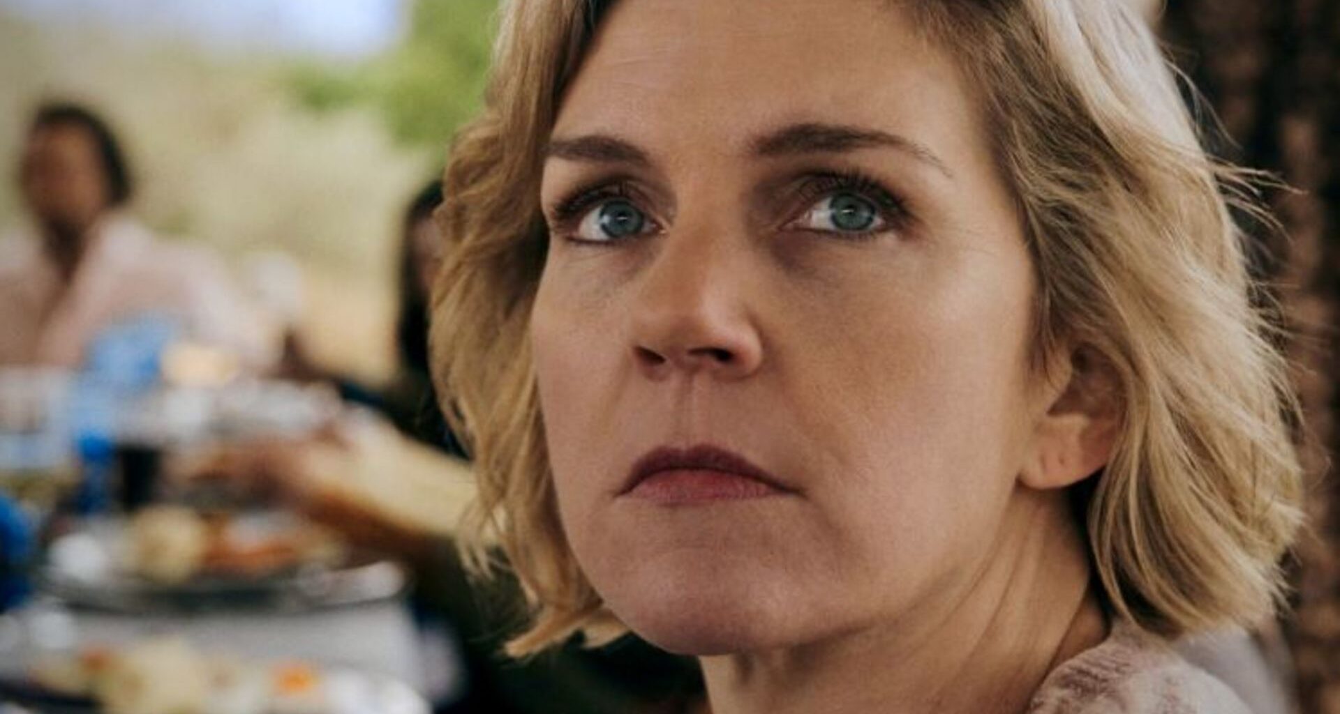 Gek op 'Breaking Bad'? Déze nieuwe serie van dezelfde maker moet je zien: 'Meesterwerk' | Serie Nieuws