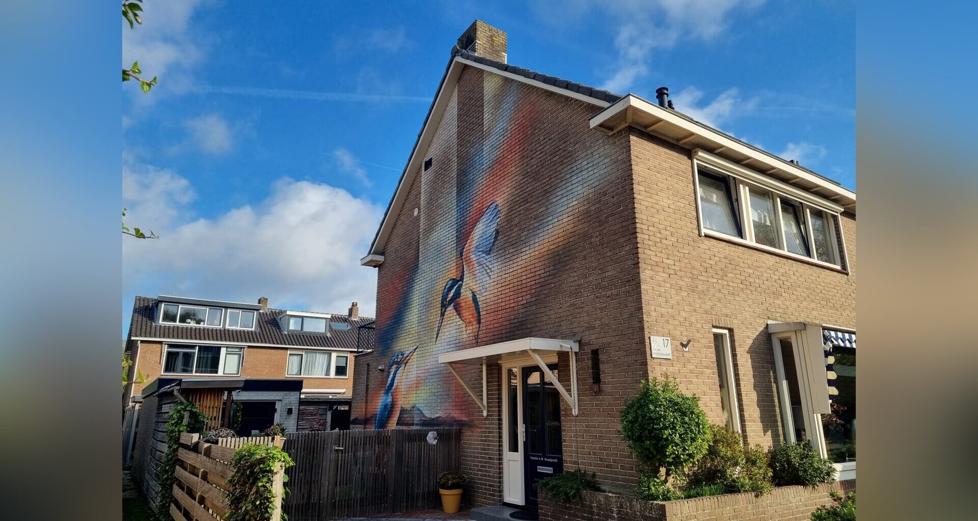 Muurschildering aan Rozemarijnsingel mag blijven