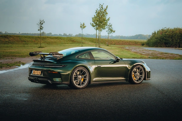 Rijden in de nieuwe Porsche 911 GT3 van bijna € 400.000