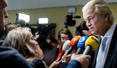De PVV van Geert Wilders staat bovenaan de zetelpeiling met 34 zetels