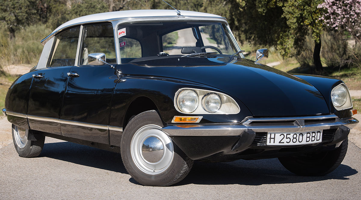 De Citroën DS, de ‘godin van de weg’, is 70 jaar