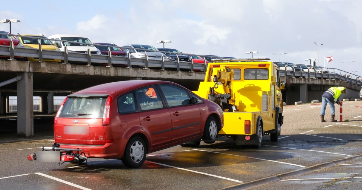 Harde wind en hoog water, maar geen grote incidenten door storm Amy