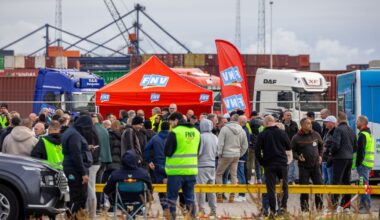 Havenbedrijf Rotterdam over schade van stakingen: 'Ruim 1000 kilometer aan containers' - Rijnmond