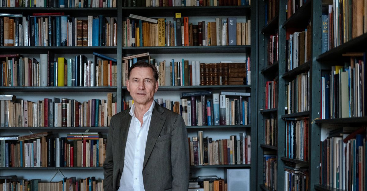 Maarten Doorman schreef een boek over zijn ongrijpbare vader: ‘Ik voel geen boosheid, maar misschien wel teleurstelling’