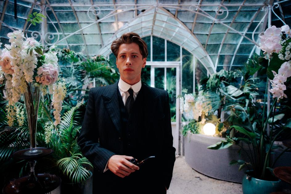 'This is not a murder mystery': meer Poirot dan Magritte