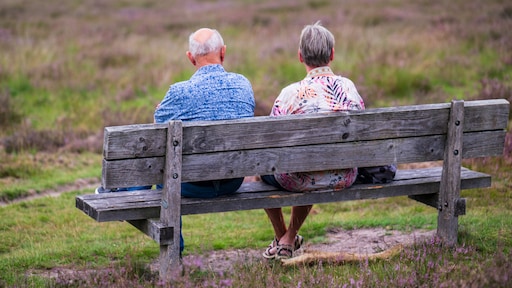 Pensioenen voor verpleegkundigen en bouwvakkers waarschijnlijk flink omhoog