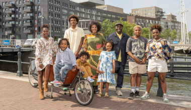 Familie Cudogham van Een Huis Vol verwelkomt nieuw gezinslid