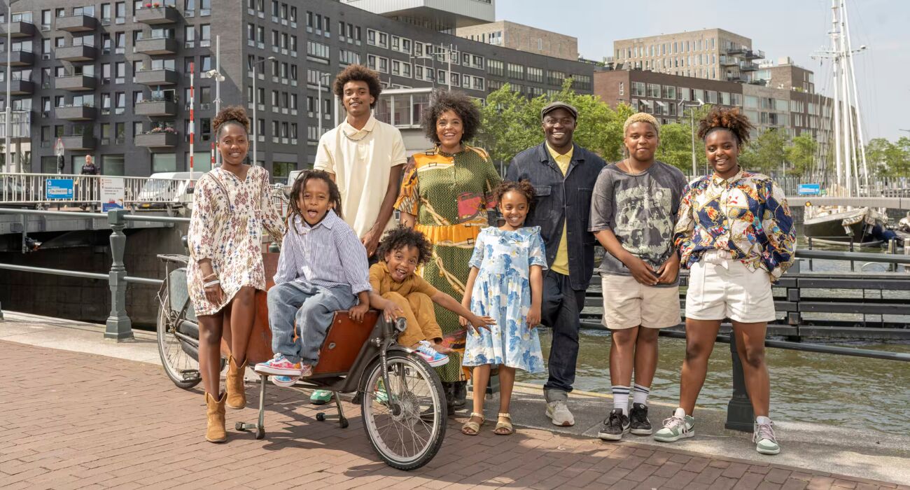 Familie Cudogham van Een Huis Vol verwelkomt nieuw gezinslid