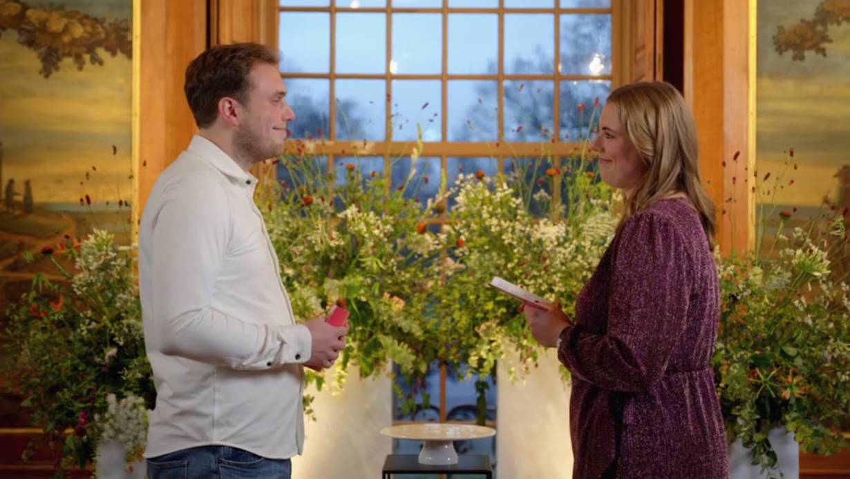 MAFS-stel Hinke en Giovanni viert de liefde met Peter en Mariska tijdens koppelsweekend