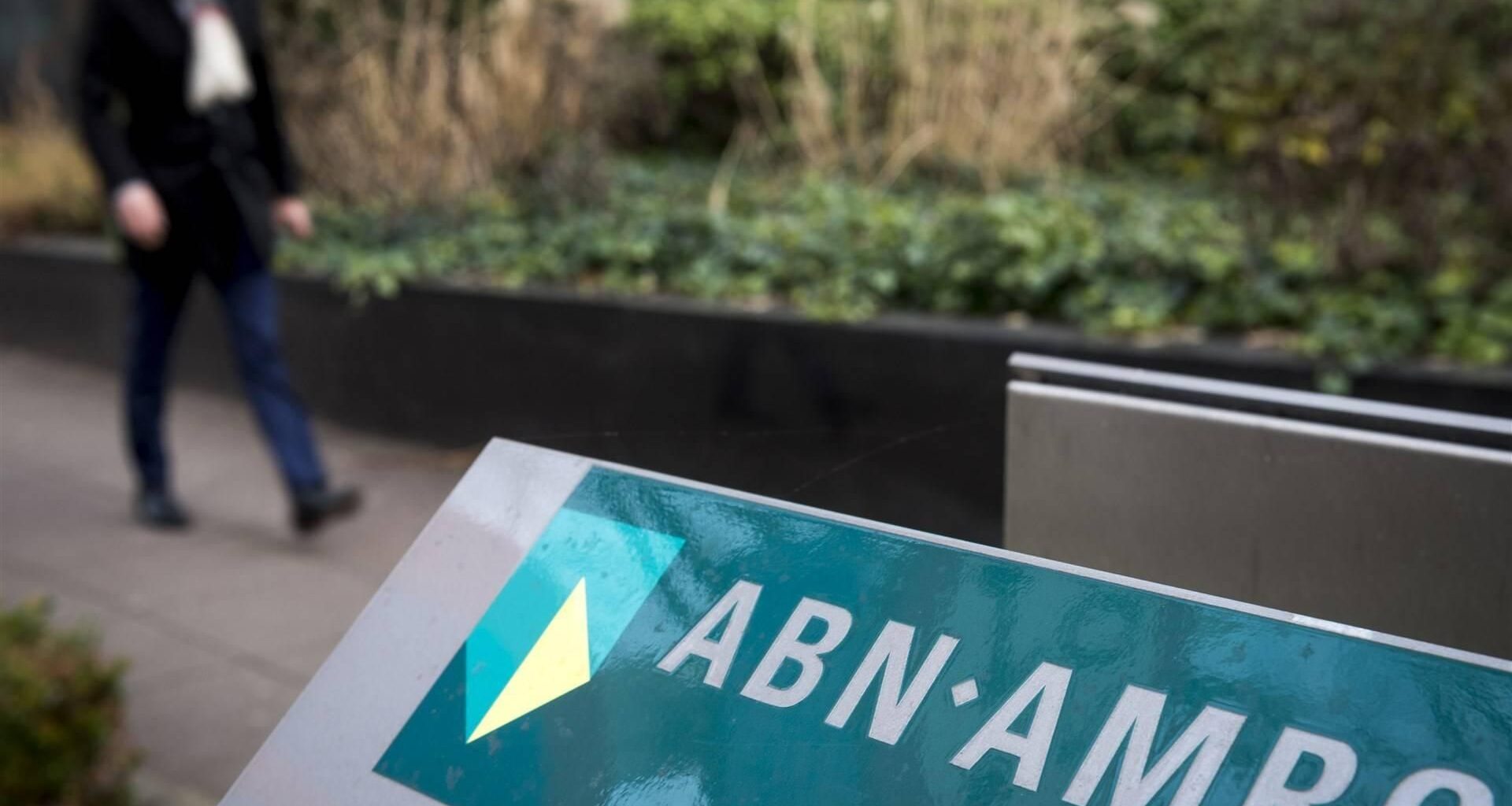 bij deze banken ga je per 1 januari meer betalen 