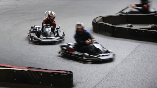 22 mensen naar ziekenhuis na bezoek kartbaan in Keulen