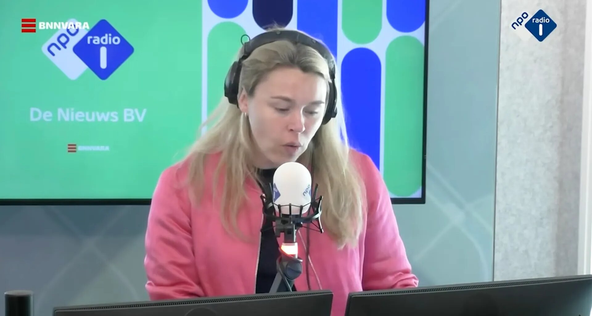 Waarom mocht Davey uit First Dates aanschuiven bij RTL Tonight? - Joop