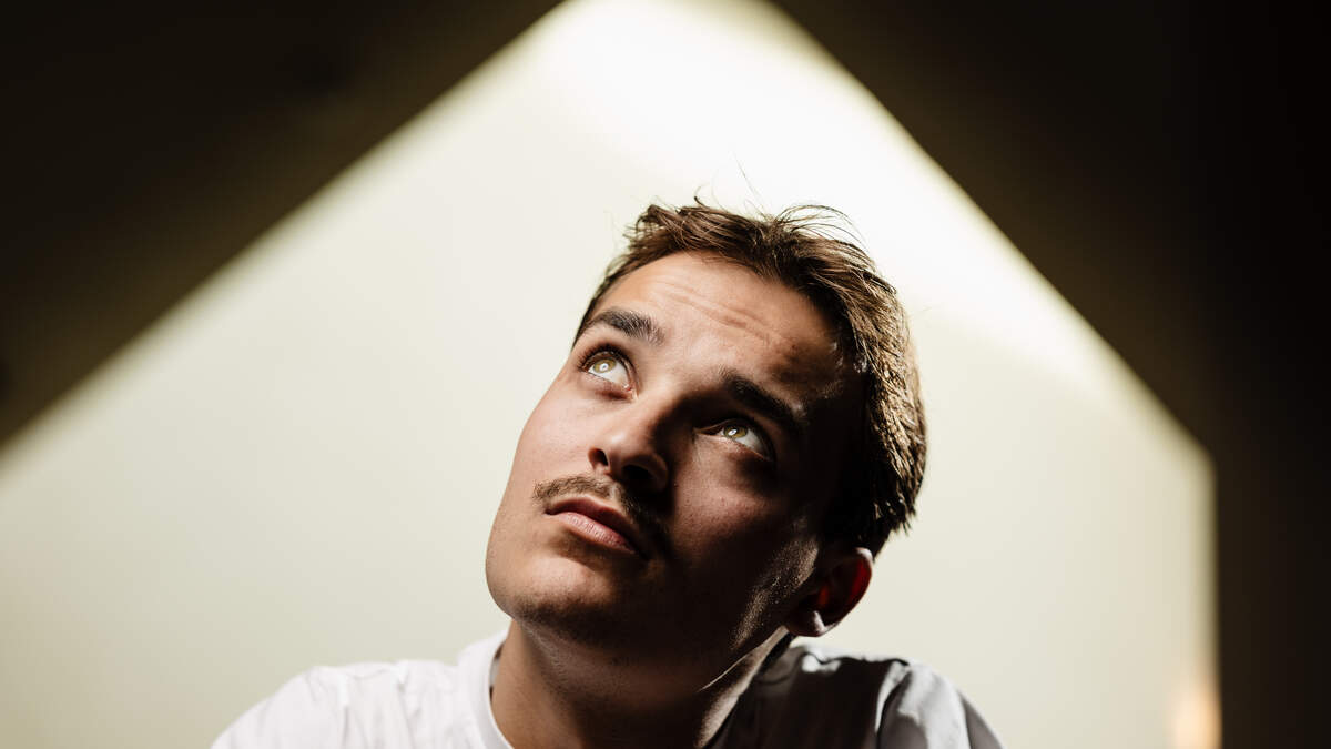 Willem De Schryver vond zijn spelplezier terug in ‘De big fuck-up’: “Deze reeks was mijn reddingsboei”