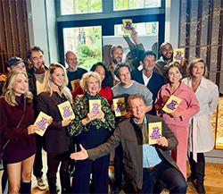 Simone van den Ende lanceert boek: Ook jij kunt presenteren 2 Ook jij kunt presenteren