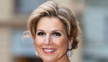 Koningin Máxima bezoekt Frankrijk in een oude bekende look