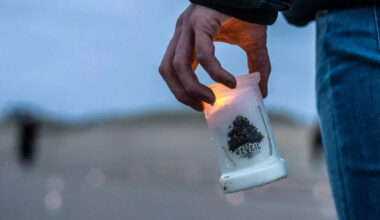 Focus & WTV zenden troostmoment van Reveil live uit…