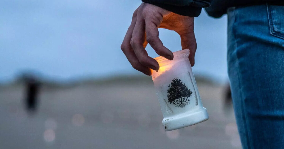 Focus & WTV zenden troostmoment van Reveil live uit…