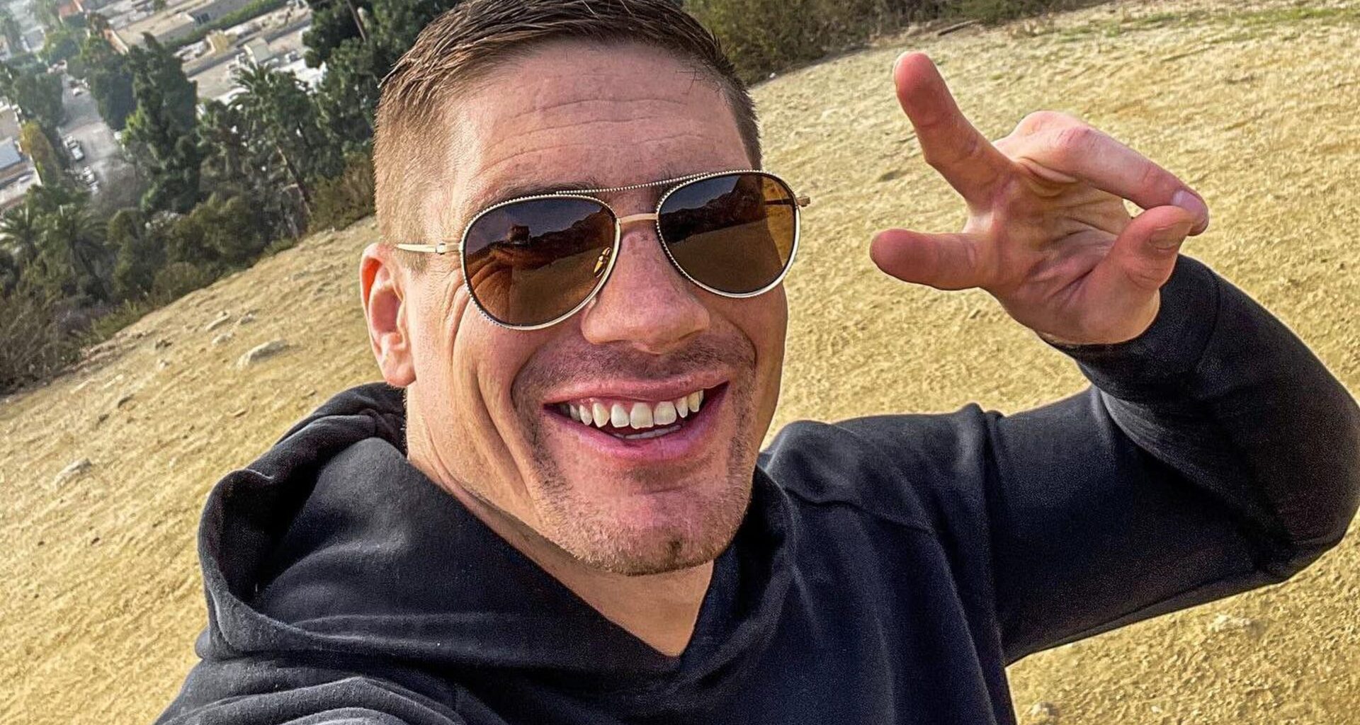 Rico Verhoeven deelt nieuwe beelden van zijn villa