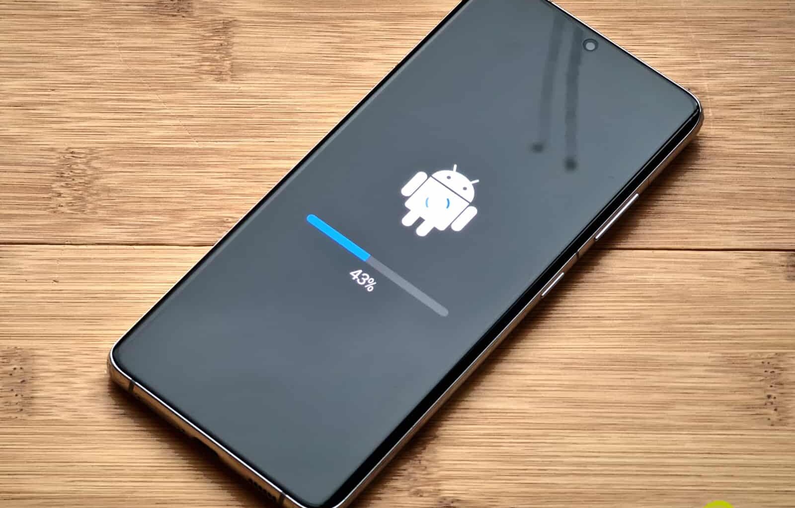 Bijna 5 jaar oude Samsung Galaxy krijgt een van z'n laatste updates