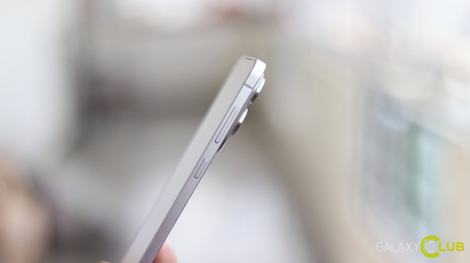 gratis watch of tablet, korting