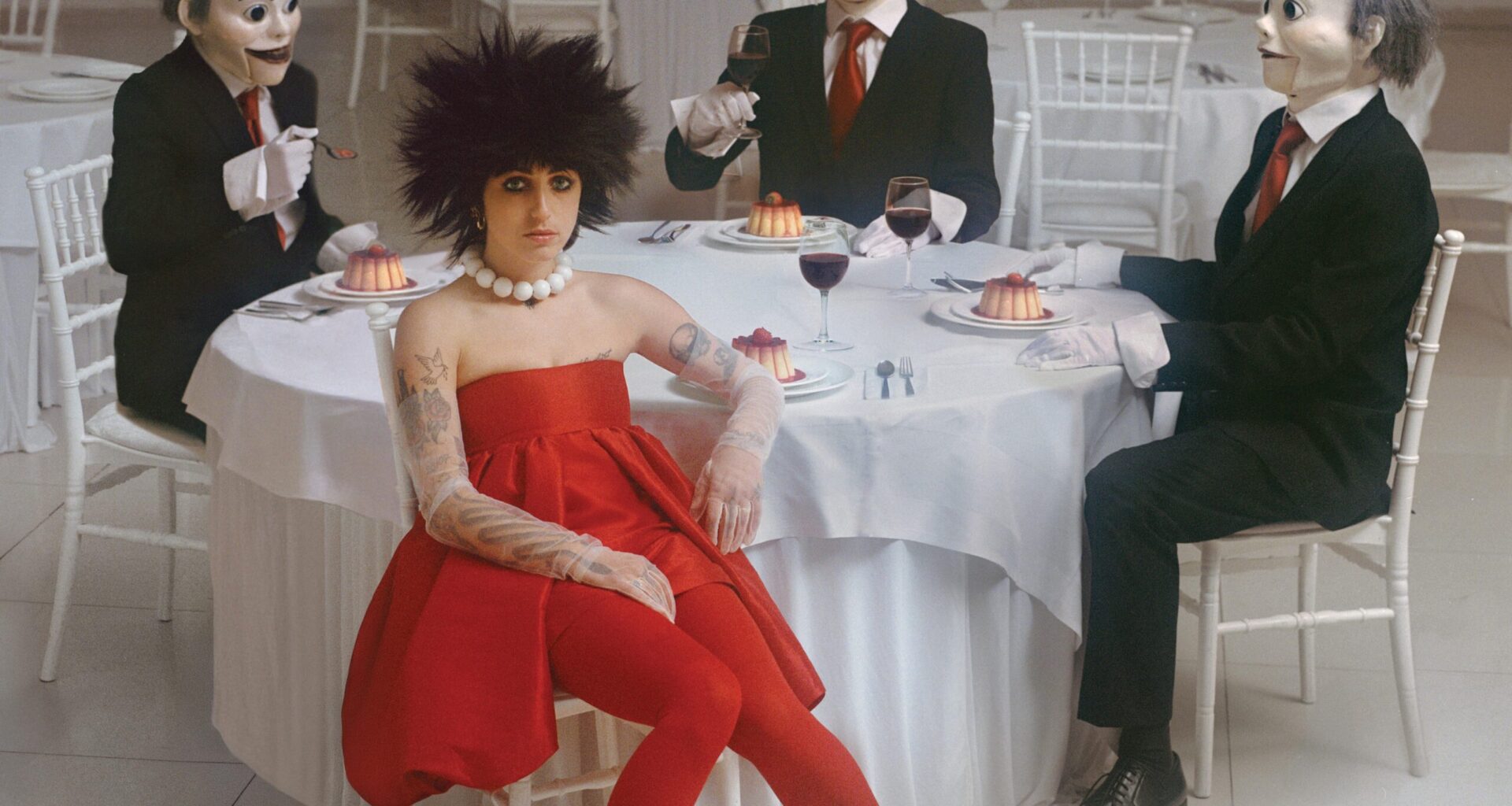 Recensie: Sophie Straat - Wie De Fak Is Sophie Straat