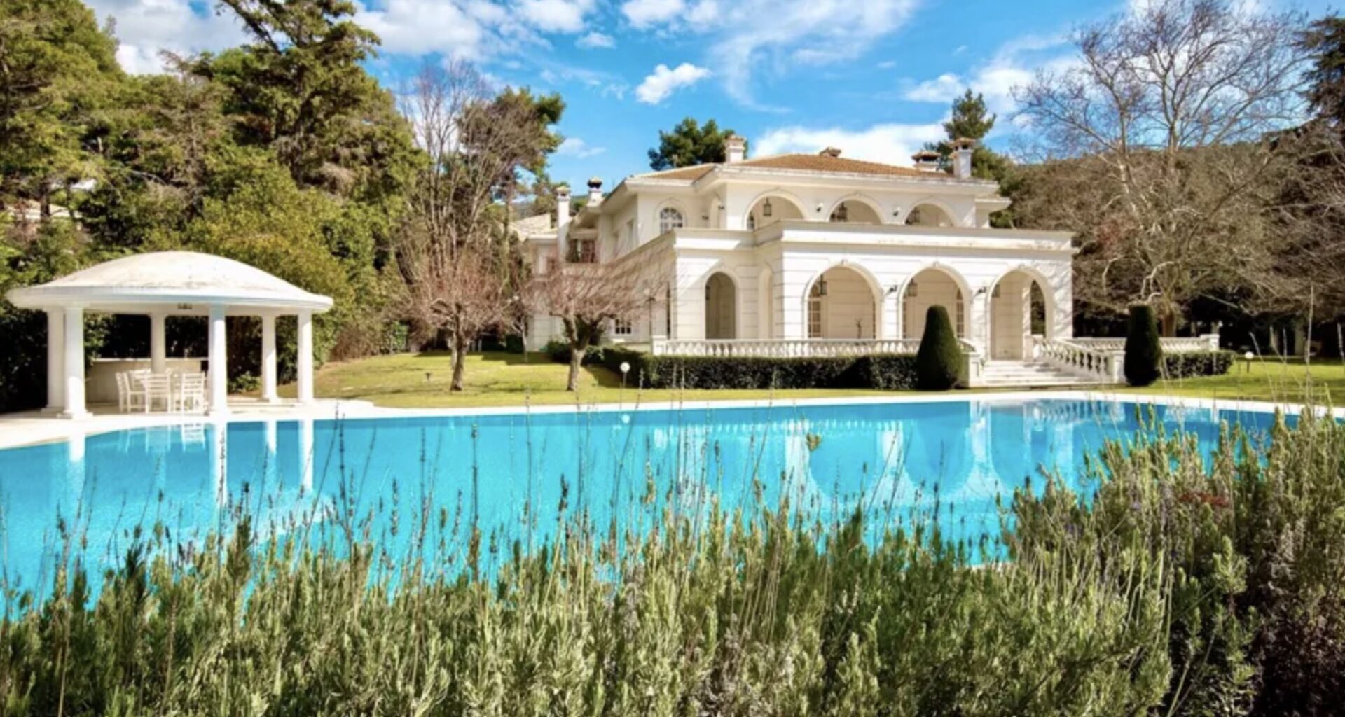 Willem-Alexander en Máxima betalen miljoenen voor Griekse villa