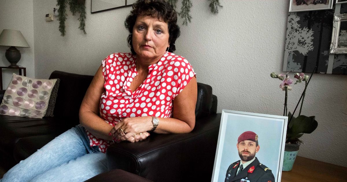 Moeder omgekomen militair over uitblijven vervolging: 'Het punt is: er zijn te veel mensen verantwoordelijk'