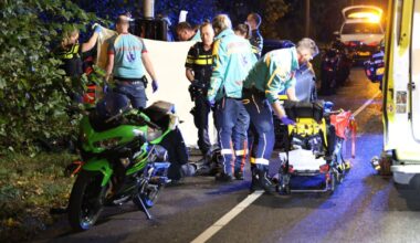 Vrouw (23) overleden bij ongeluk, slachtoffer zat achterop motor - Omroep West