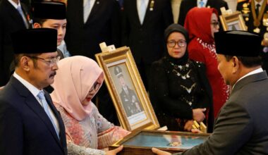 Soeharto postuum nationale held, critici vrezen ‘nieuwe donkere dagen’ voor Indonesië’