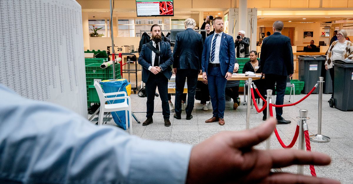 Opinie | Opinie | Maak het debat over democratie meer toegankelijk