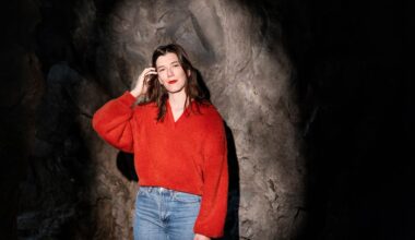 Charlotte Van den Broeck wint Boekenbon Literatuurprijs: een statement voor literaire non-fictie