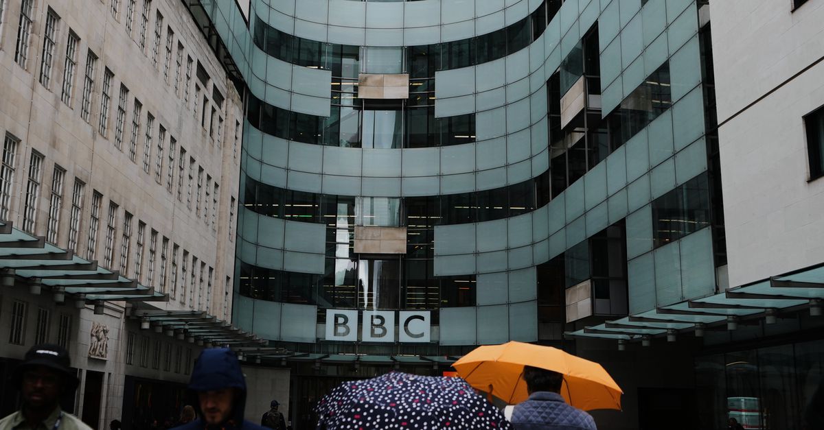 BBC maakt excuses wegens fout citeren Trump, omroep betaalt geen schadevergoeding