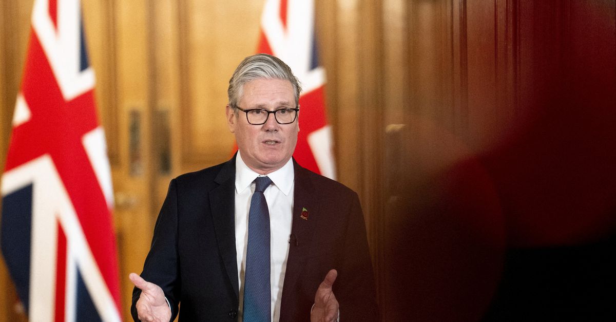 Het team rond premier Starmer wakkert de storm rond zijn positie verder aan