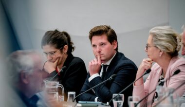 VVD’er Thom van Campen wil Martin Bosma (PVV) opvolgen als Kamervoorzitter, wil ‘hoffelijk debat’