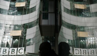 Een ‘Thatcherite conservative’ drukt zijn stempel op de BBC, maar daar zou een einde aan kunnen komen