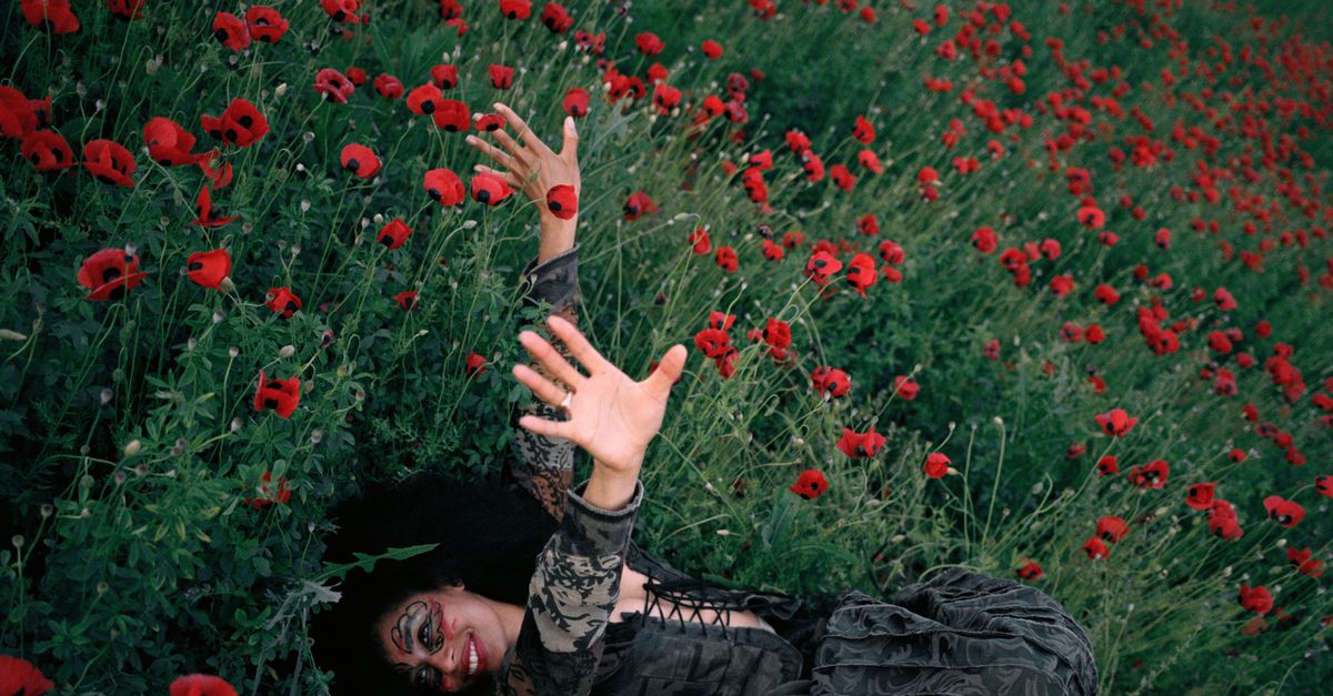 Recensie: Celeste’s ‘Woman of Faces’ – een ode aan emotie, identiteit en krachtige vrouwen