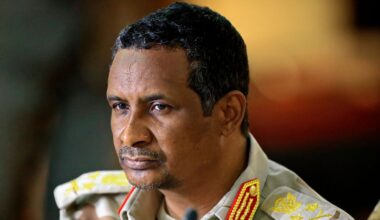 Hoe Hemedti en zijn RSF-militie uitgroeiden tot een politieke machtsfactor in Soedan