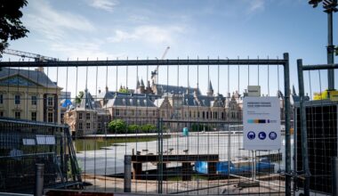 Verbouwing Binnenhof kost nog honderden miljoenen meer en duurt tot 2031