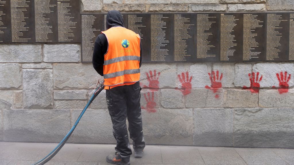 Bulgaren veroordeeld voor bekladding Parijs Holocaustmonument: 'Russische inmenging'