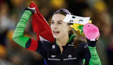 Kok pakt op 500 meter vijfde nationale titel, Leerdam nipt naar wereldbeker