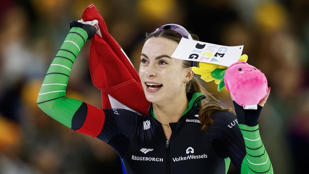 Kok pakt op 500 meter vijfde nationale titel, Leerdam nipt naar wereldbeker