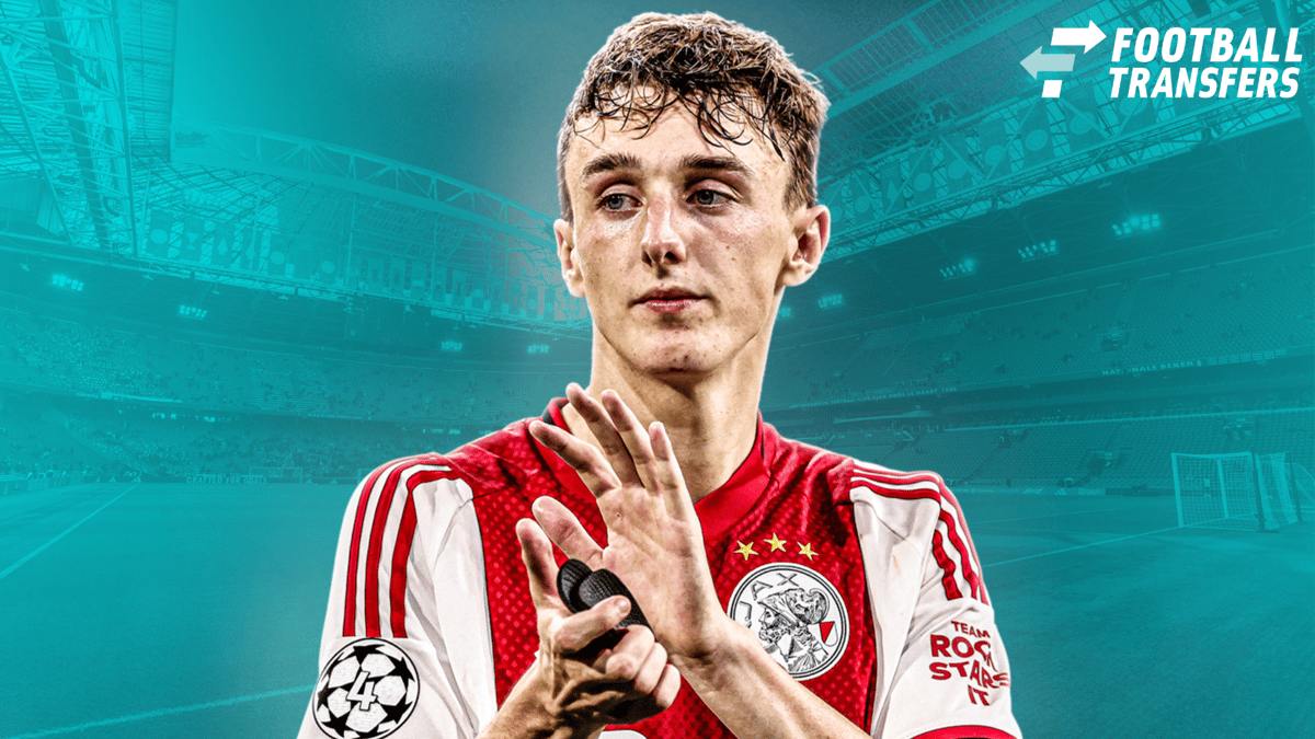 Youri Baas gelinkt aan toptransfer bij Ajax na bizarre ontwikkeling