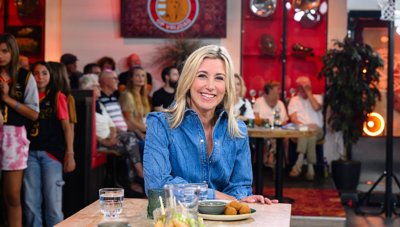 Dit is de reden waarom er vanavond geen Carrie op Vrijdag is