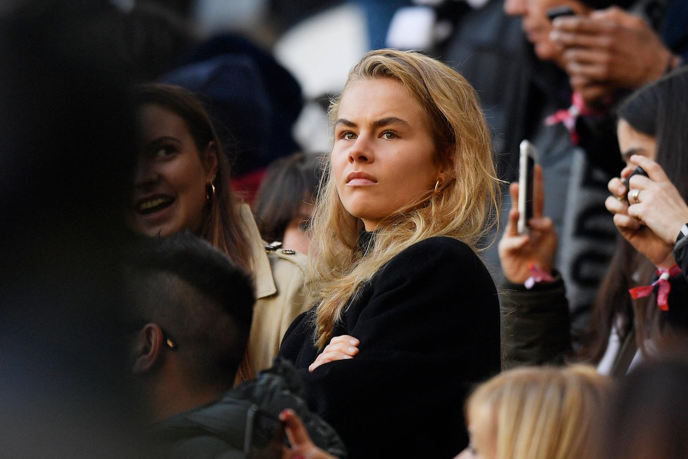 AnneKee gaat uit de kleren na vermeende breuk met Matthijs de Ligt