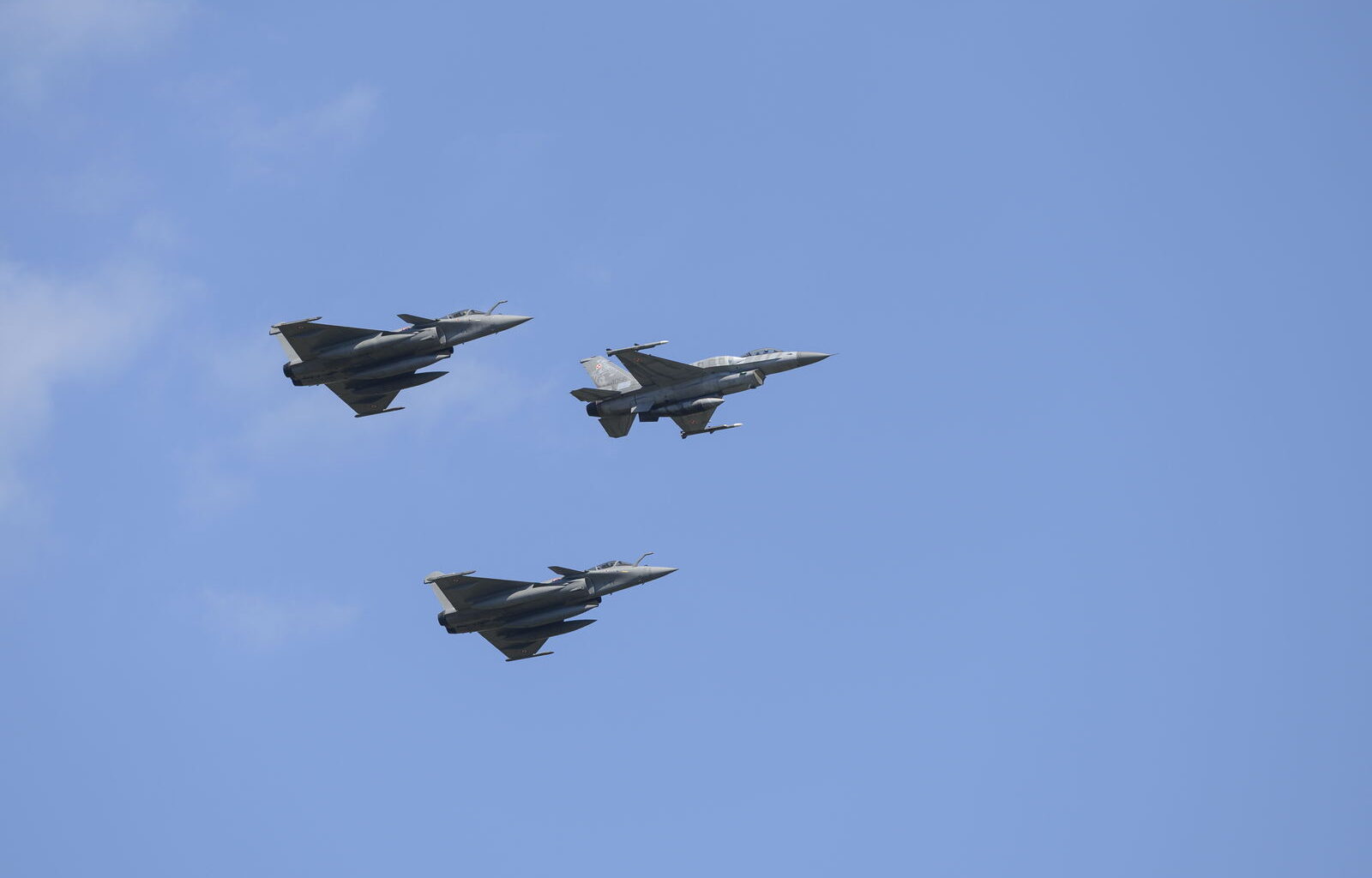 Oekraïne kiest voor luchtmachtstrategie met F-16, Gripen en Rafale