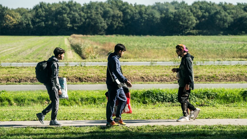 Minder asielaanvragen dit jaar in Nederland, wel meer nareizigers