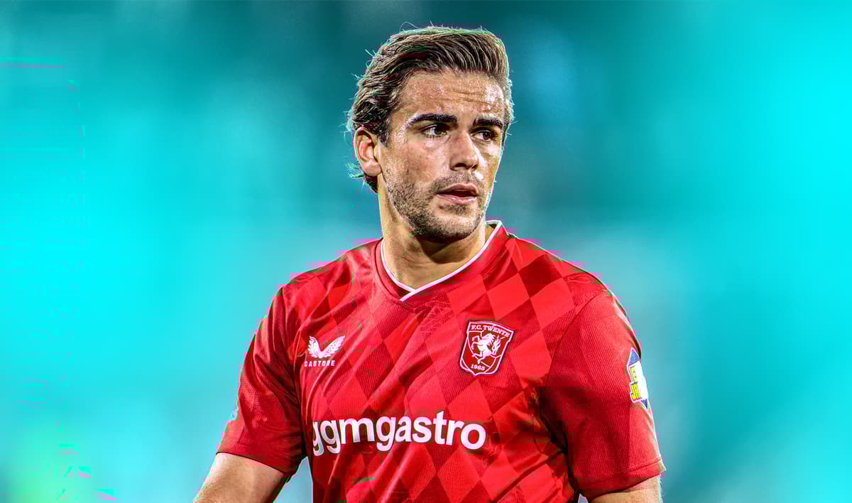 Feyenoord moet serieus rekening houden met een vertrek van Givairo Read. De rechtsback staat in de nadrukkelijke belangstelling van Bayern München, Manchester City en Arsenal. De kans is dan ook aanwezig dat de negentienjarige verdediger op k...