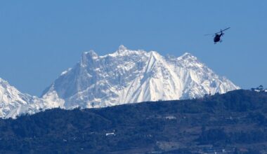 Zeven bergbeklimmers dood door lawine op Nepalese berg Yalung Ri