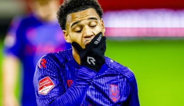 Wisselvallig Willem II verliest ook bij Jong PSV en raakt verder op achterstand