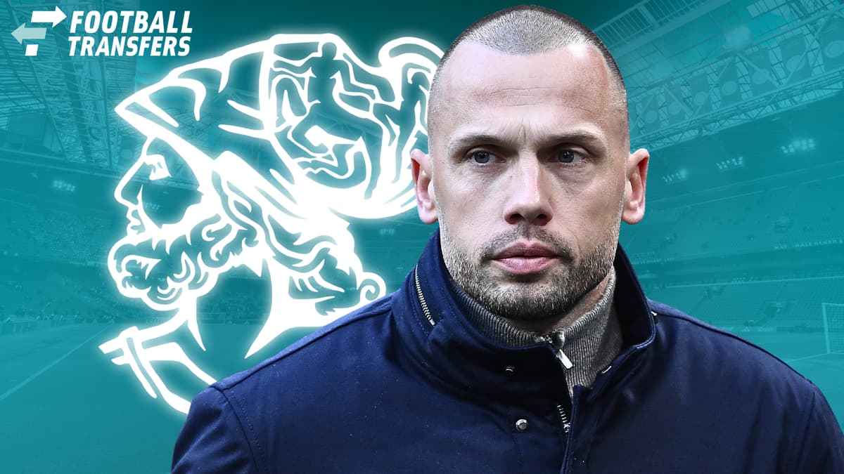 Ajax ontslaat John Heitinga onder deze voorwaarden